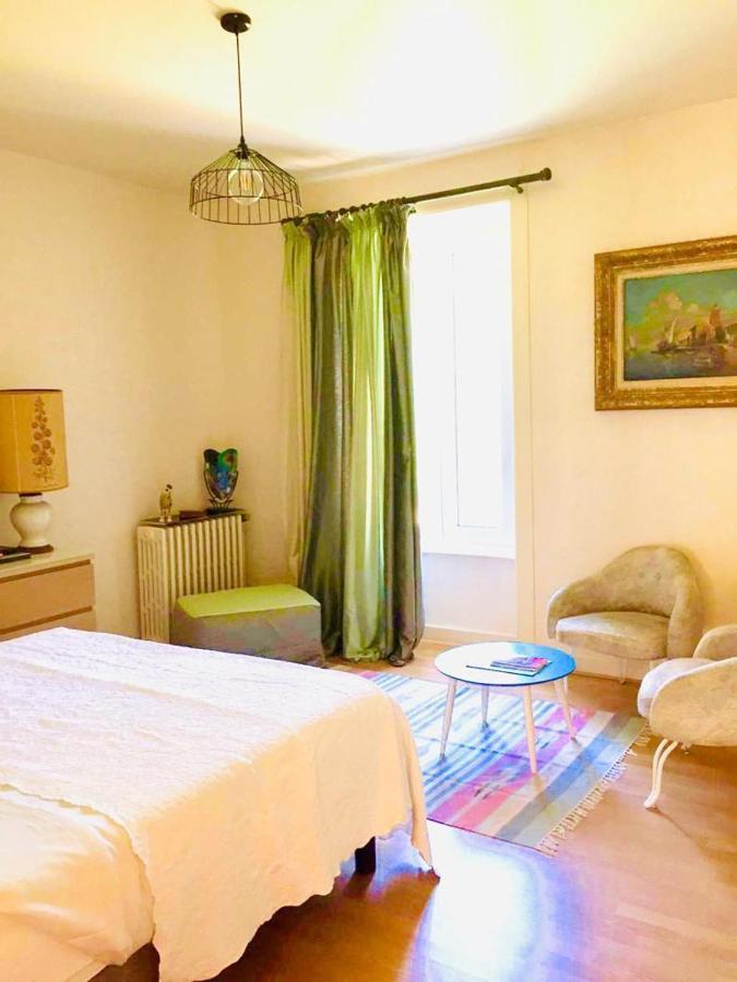 La Maison D'Hera Сент-Рьекс-ла-Перш Экстерьер фото